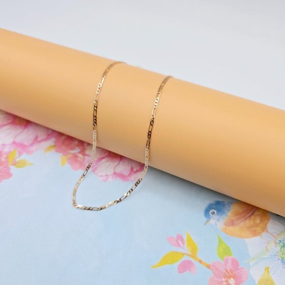 "Elegant Rose Gold Figaro Chain Necklace – 50cm Brass Gold Plated, XPNL0113 - Picture 5 of 13